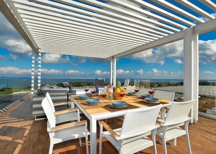 Protaras Ferienvilla Mit Privatem Pool- Whirlpool By Interhome Prázdninový dům *