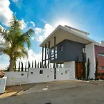 Protaras Ferienvilla Mit Privatem Pool- Whirlpool By Interhome *