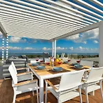 Protaras Ferienvilla Mit Privatem Pool- Whirlpool By Interhome Casa de Férias *